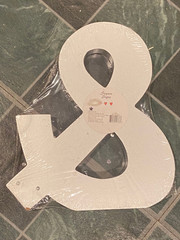 8″ X 7″ Wooden “&” Sequin Silver Signs *NEW/Sealed Corner Wear In Package* k2