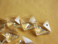 100Pcs Clear 18mm Glass Square Bead Crystal Prism Chandelier Chain Lamp Part
