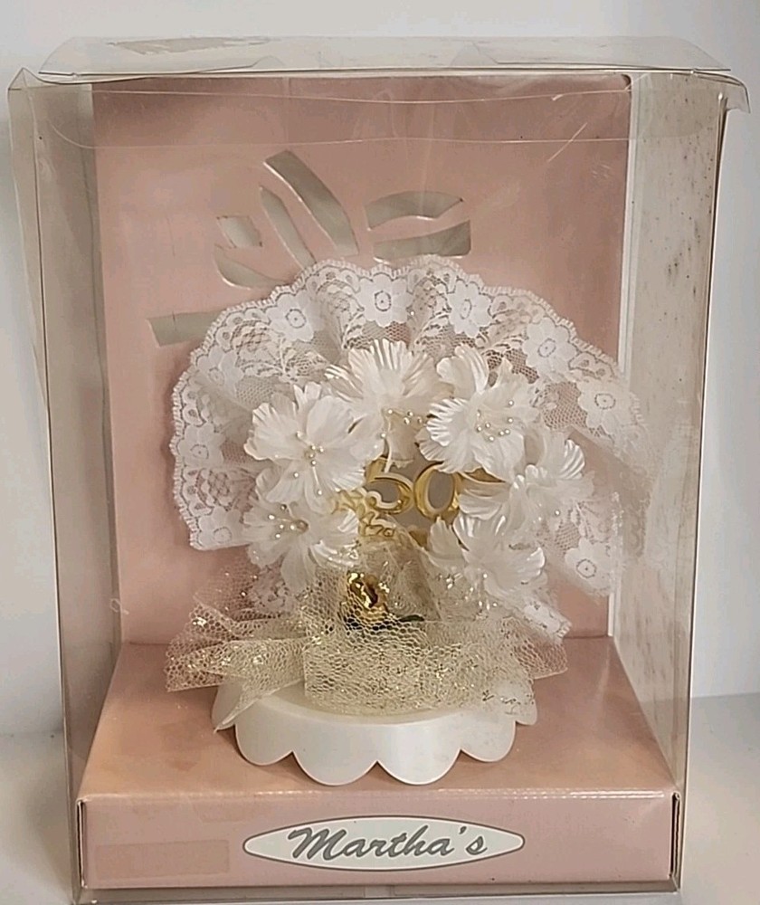50 th Wedding Anniversary Birthday Cake Topper White Gold Lace & Flowers (RV)