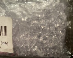Clear Faux Plastic Diamonds 600pcs crystal gems fake DIAMONDS