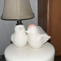 Ceramic Wedding Cake Accent Light, White Floral Pattern, Corded, 1pc