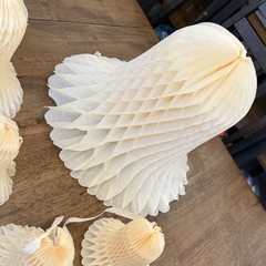 Vintage lot 8 Ivory Honeycomb Bells Tissue Paper Wedding Shower 13” 8” 5” 80s