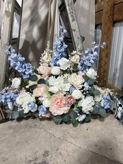 Wedding Artificial Floral Arrangement Decor Blue White Pink Green Fabric Plastic