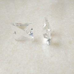 100pcs 22*22MM Square Crystal Beads Prism Pendants Chandelier 2 holes Lamp Parts