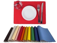 Disposable Paper Placemats: Scalloped Edge Catering Table Decor (14 x 10 Inch)