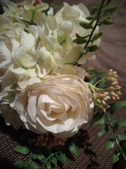 Ivory White Bouquet-5 Cabbage Roses, Hydrangea, Small Accent Berries, Greenery