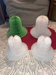 Vintage Lot of 4 Honeycomb Bells Tissue Paper Wedding Shower 12” & 7” 1980s