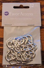 Wilton Sweetheart Charm Double Heart 12 piece pack, Silver