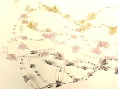 CraftbuddyUS 1.3m SILVERAcrylic PEARL&BUTTERFLY Garland String Spray CakeFloral