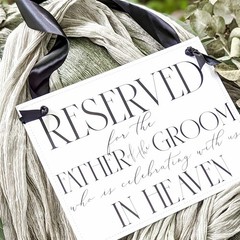 Wedding Memorial Reserved Chair Sign – 11″W x 11″L (Pack of 1), Multicolor