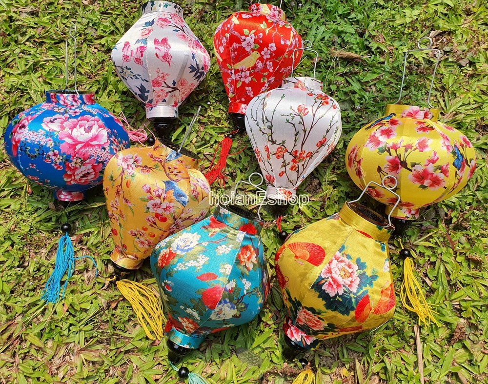 Vietnam Silk Lanterns 22cm for Wedding Party Decoration Restaurant Garden -Set 8