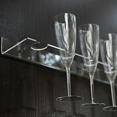 CLEAR 2 Acrylic 21″ Wine Glass Rack Wall Mounted Champagne Flute SHELVES Party