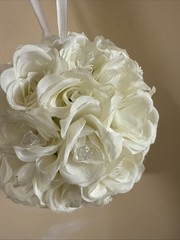 Cream- white Soft Touch Foam Kissing Ball Wedding Centerpiece, 6-inch