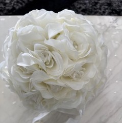 Cream- white Soft Touch Foam Kissing Ball Wedding Centerpiece, 6-inch