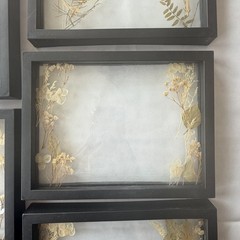 Lot of 5 black picture frames with dried flowers wedding party decor