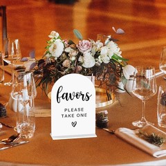 Versatile 5×7 Acrylic Wedding Sign – Ideal for Bridal Showers and Celebrations