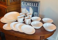 An  Elegant Event Dining  Decorations A Set For 4, Included, Dinnerware, Glasses