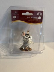 Holiday Time 2005 Victorian Collection Just Married Bride and Groom