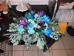17 Wedding centerpieces peacock colors w/ 15in vase and one big arrangement